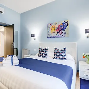 Easy Budget Colosseo 3*, Roma İtalya